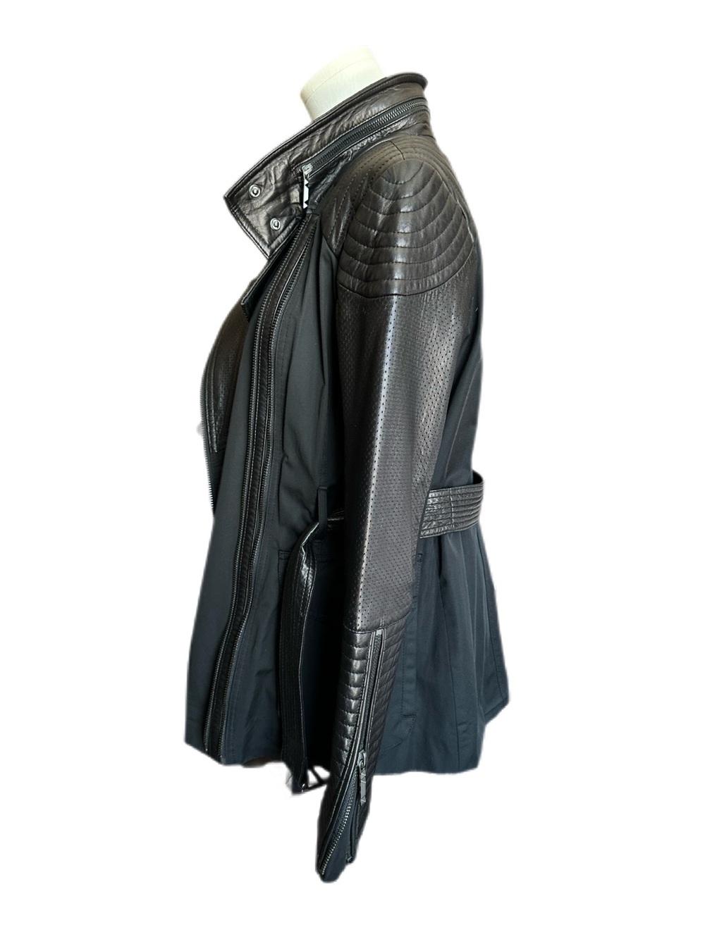 BCBGMAXAZRIA Black Genuine Leather Mixed Media Moto Jacket Belted Size M - Picture 6 of 11